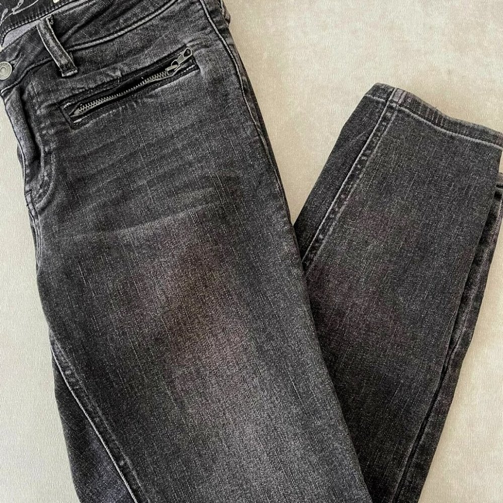 Free People Grey Wash Zipper Skinny Jean